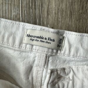 Abercrombie & Fitch high rise mom shorts